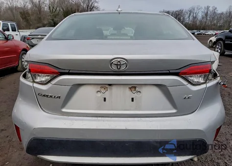 2020 Toyota Corolla Le z USA, uszkodzony, nr VIN 5YFEPRAE3LP003145